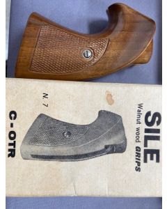 Sile walnut grip for Colt revolvers